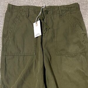 Good American | LITE LINEN PANTS | MARTINI OLIVE